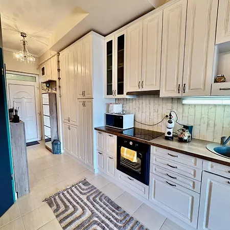 Gold Moon Апартаменты Кечкемет